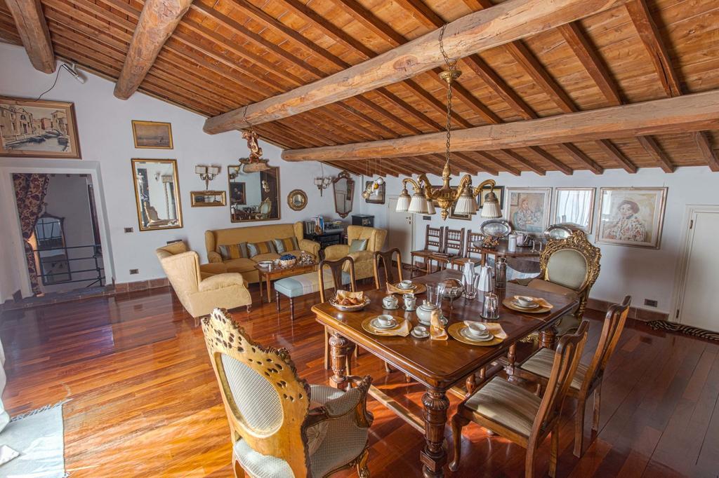 The Loft 22 Bed and Breakfast Βιτέρμπο Εξωτερικό φωτογραφία