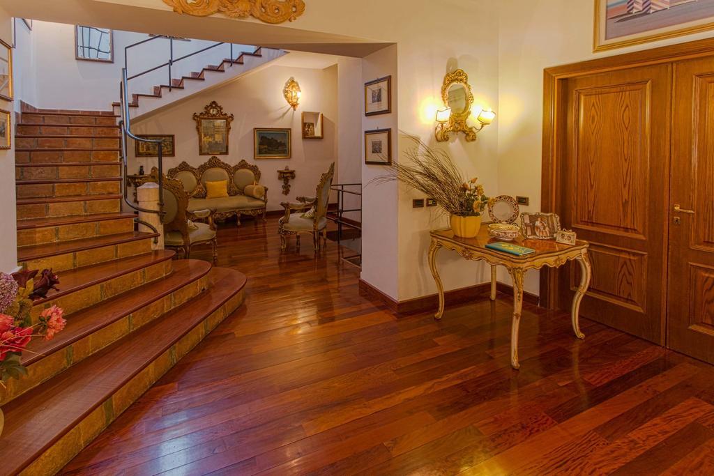 The Loft 22 Bed and Breakfast Βιτέρμπο Εξωτερικό φωτογραφία